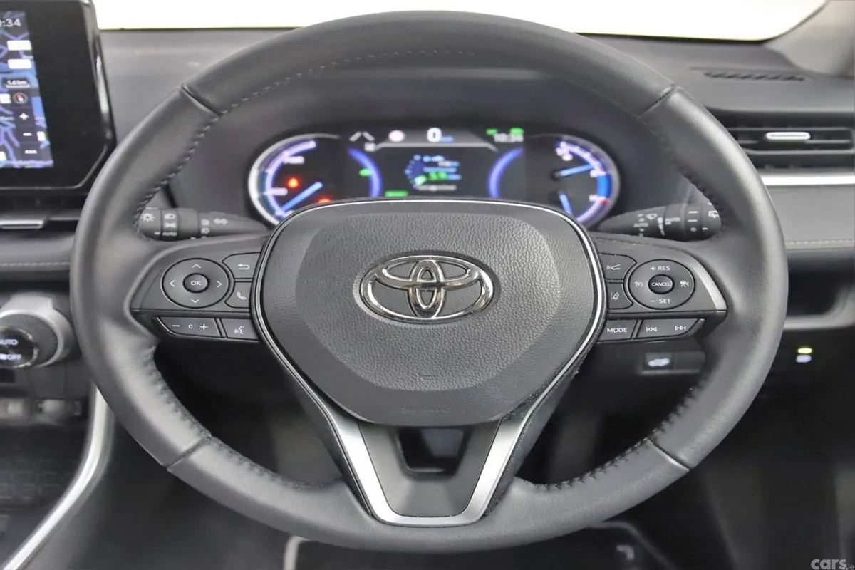 Toyota RAV4 SUV, Petrol Hybrid, 2025, Grey
