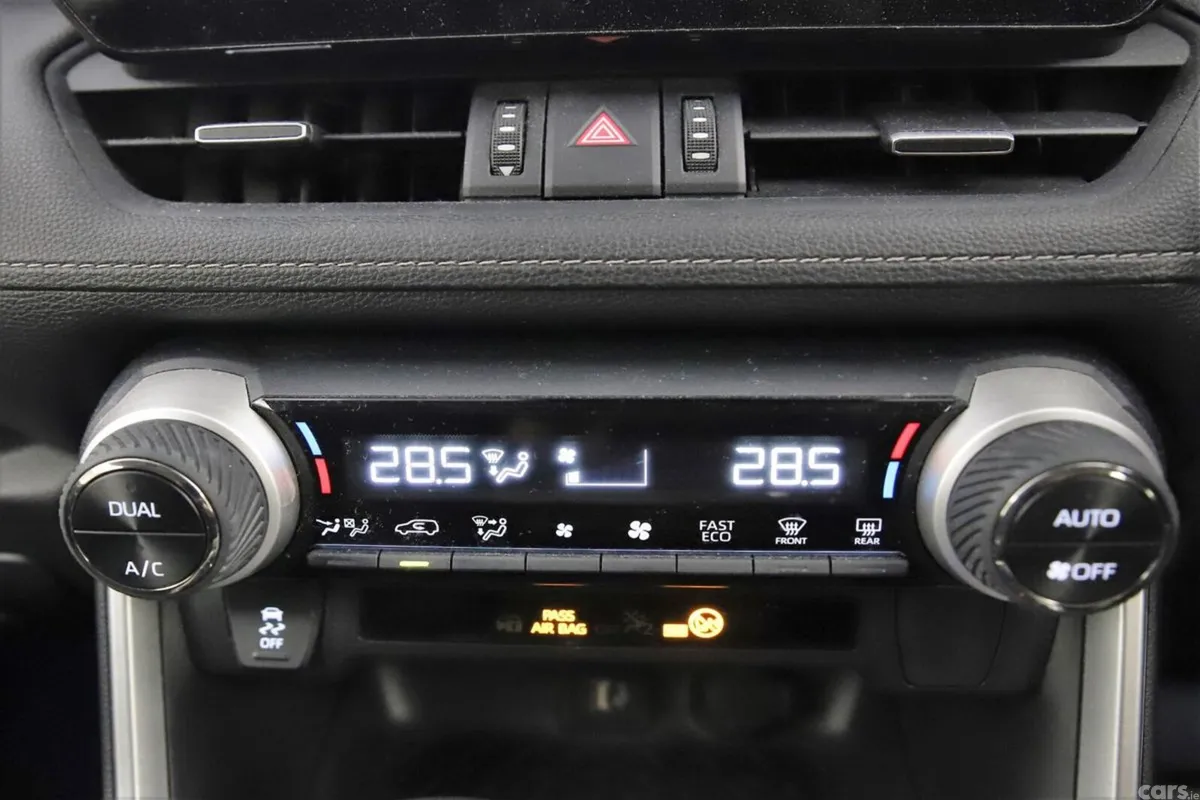 Toyota RAV4 SUV, Petrol Hybrid, 2025, Grey