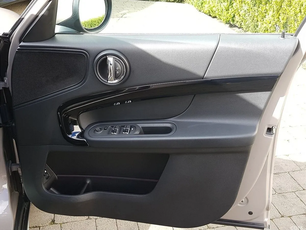 Mini Countryman SUV, Petrol Plug-in Hybrid, 2022, Grey
