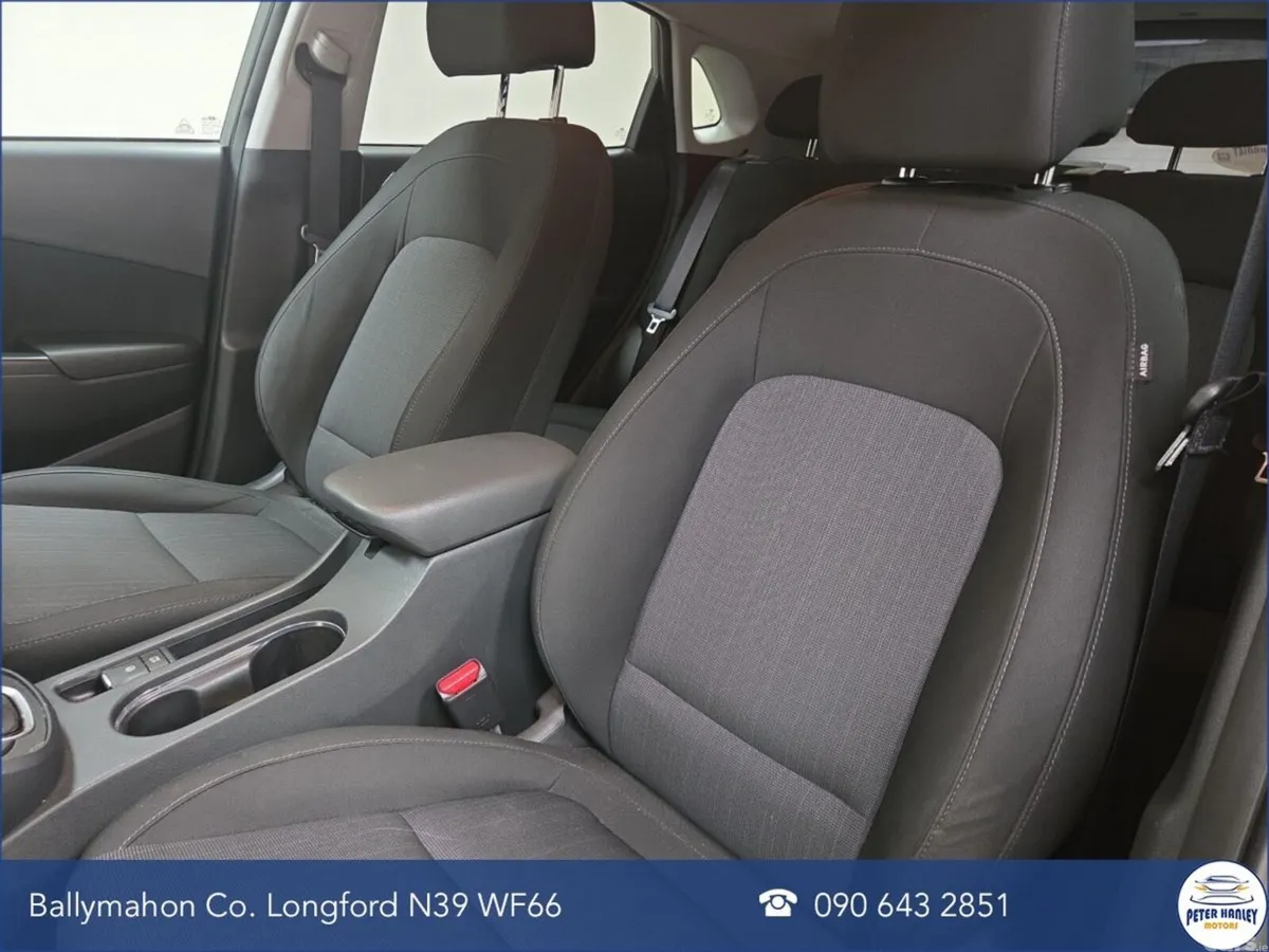 Hyundai KONA SUV, Petrol Hybrid, 2021, Grey