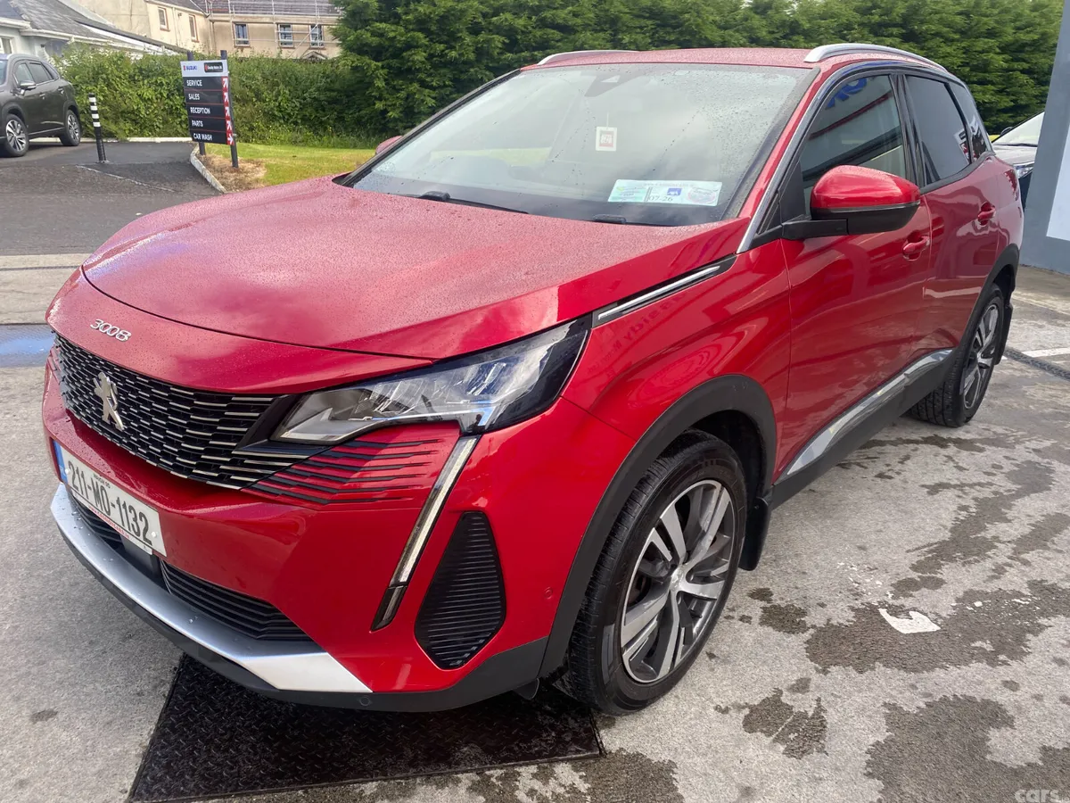 Peugeot 3008 MPV, Diesel, 2021, Red