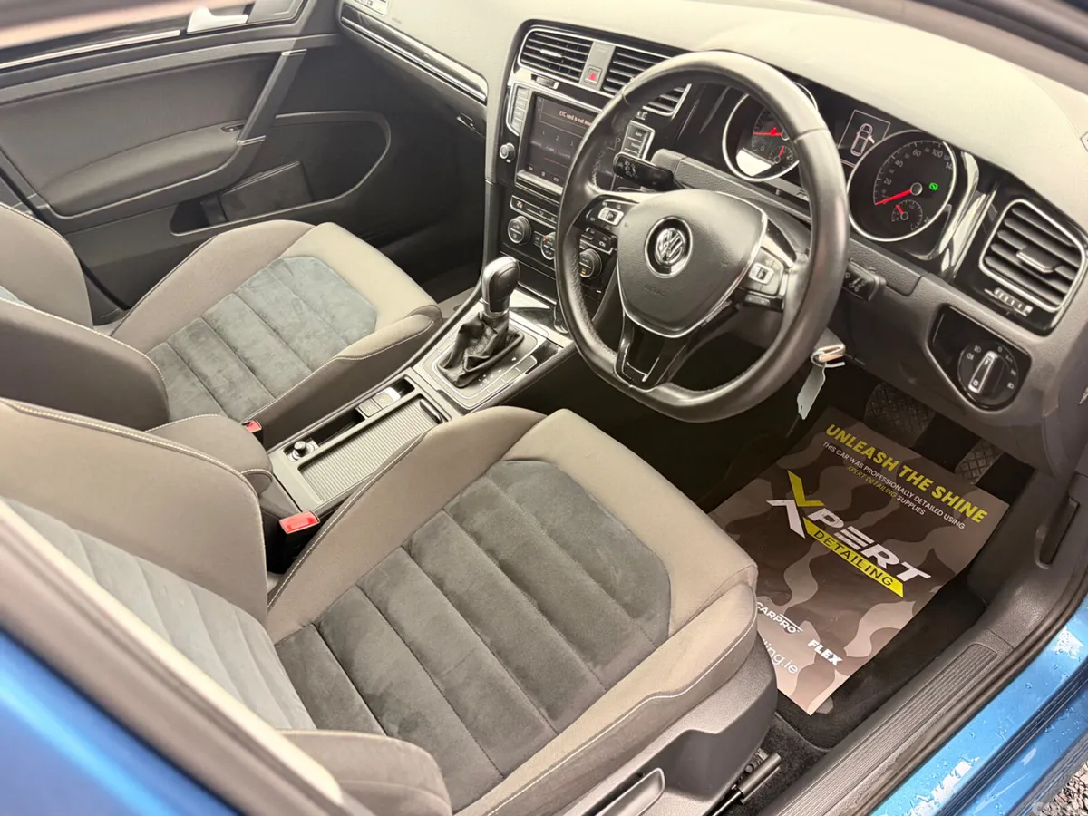 Volkswagen Golf Hatchback, Petrol, 2014, Blue