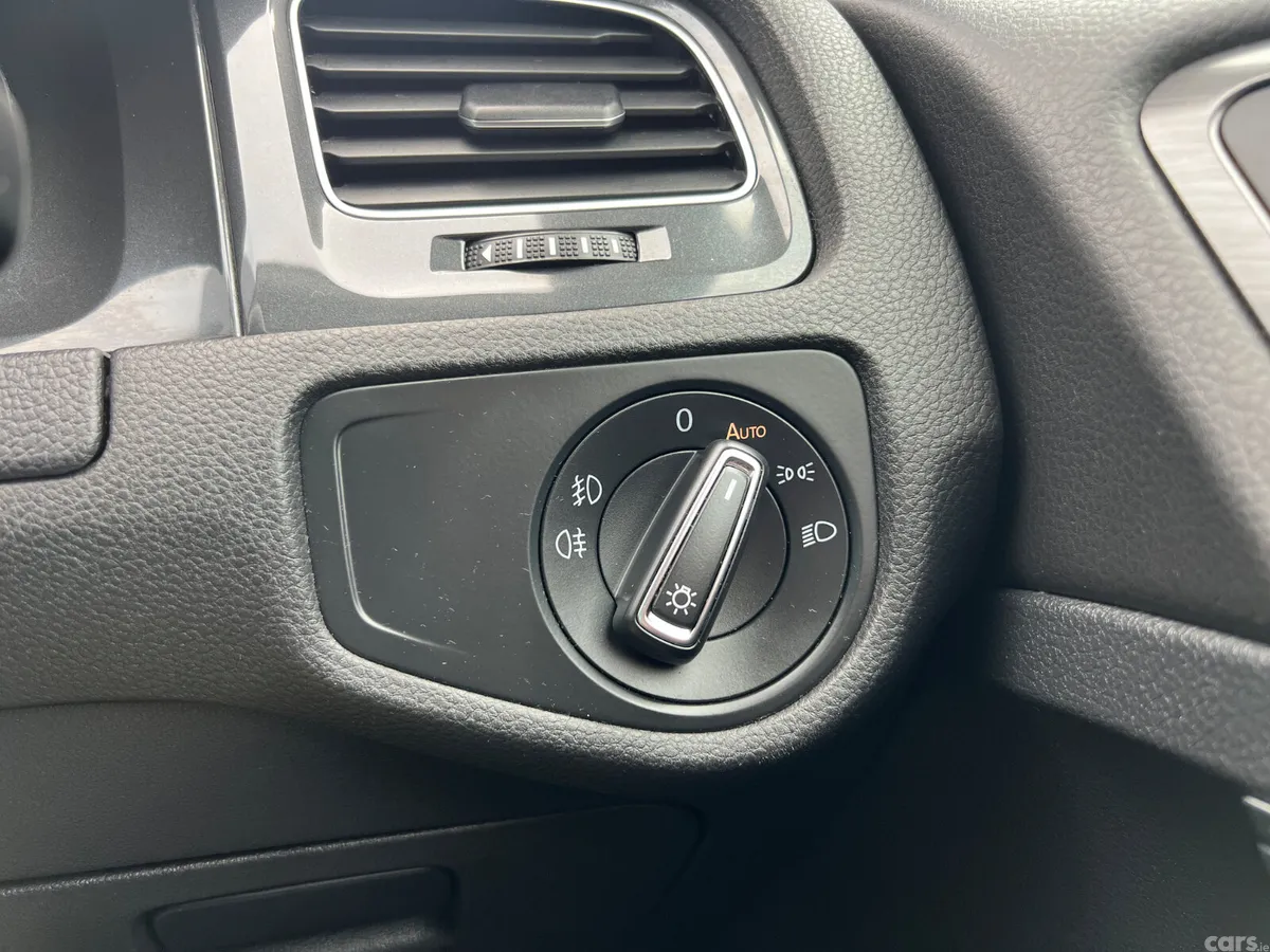 Volkswagen Golf Hatchback, Diesel, 2020, Grey