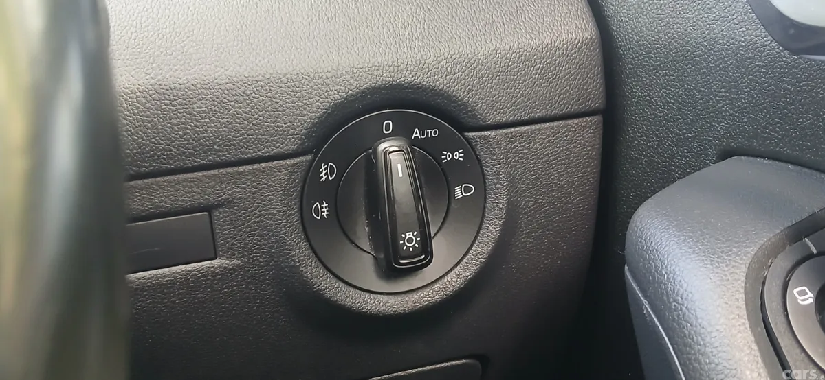 Skoda Octavia Saloon, Petrol, 2020, White