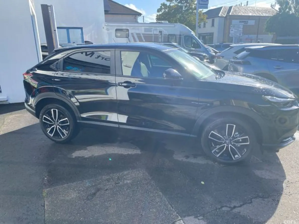 Honda HR-V Hatchback, Petrol Hybrid, 2025, Black