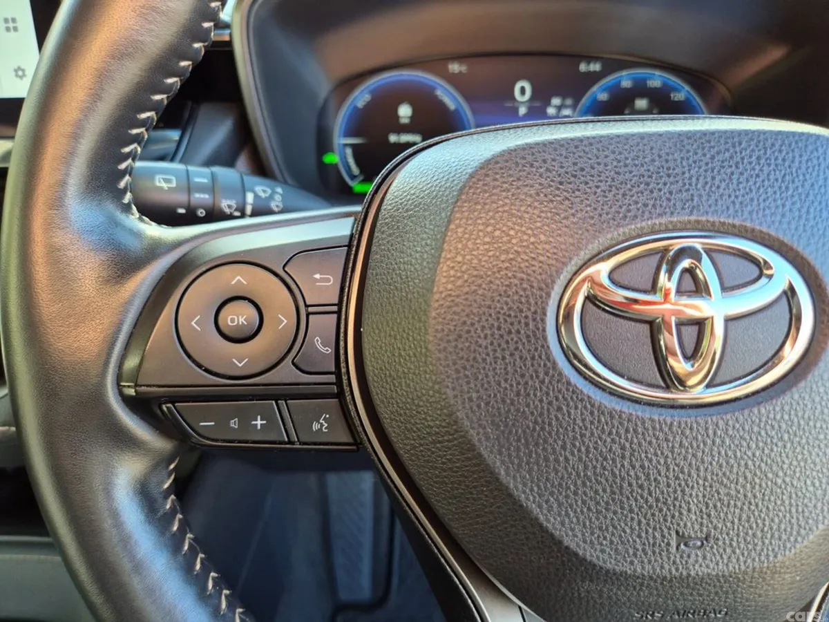 Toyota Corolla Estate, Petrol Hybrid, 2023, Grey
