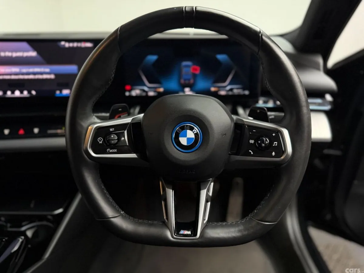 BMW 5-Series Saloon, Petrol Plug-in Hybrid, 2024, Black