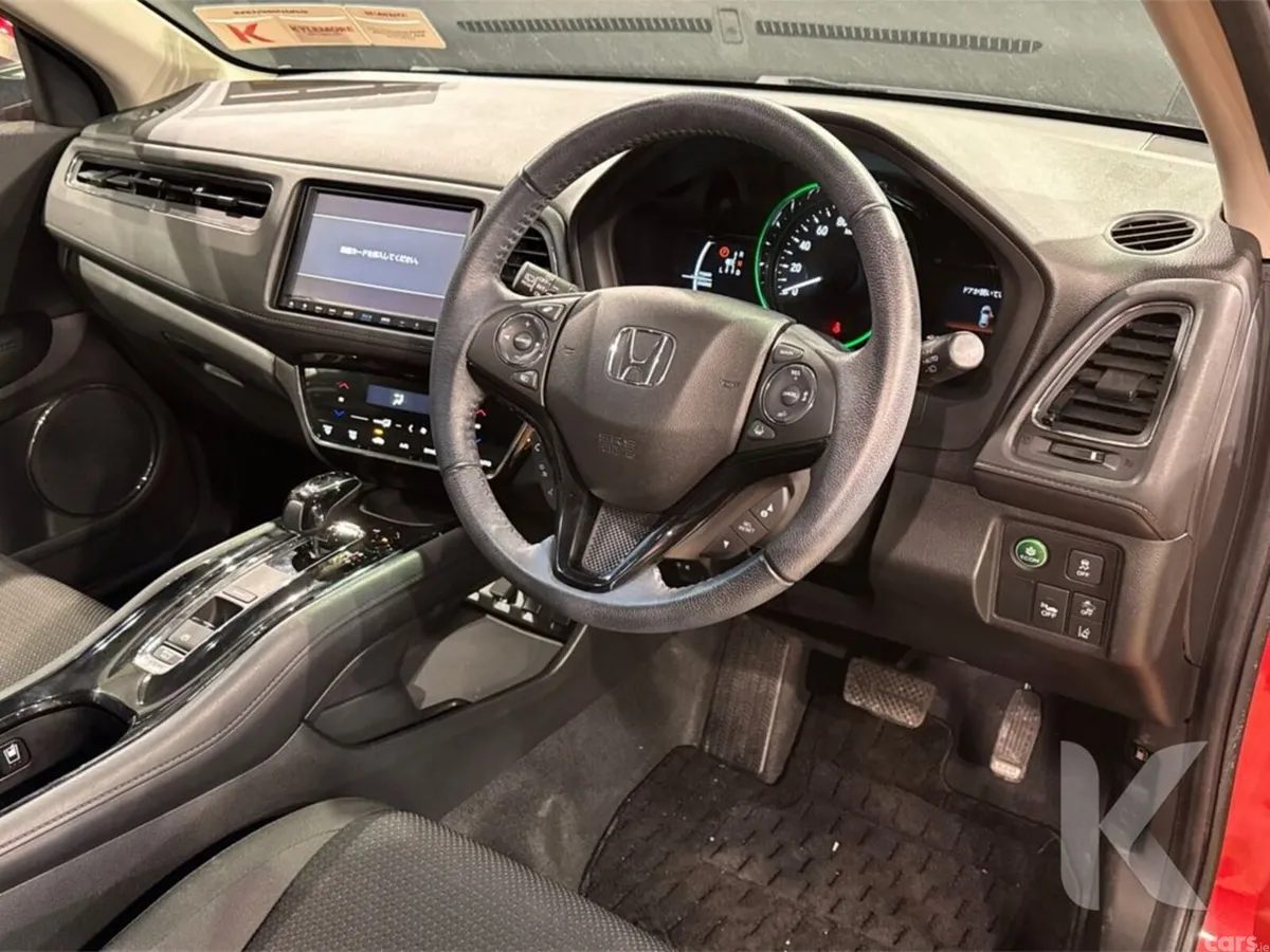 Honda Vezel SUV, Petrol Hybrid, 2020, Red