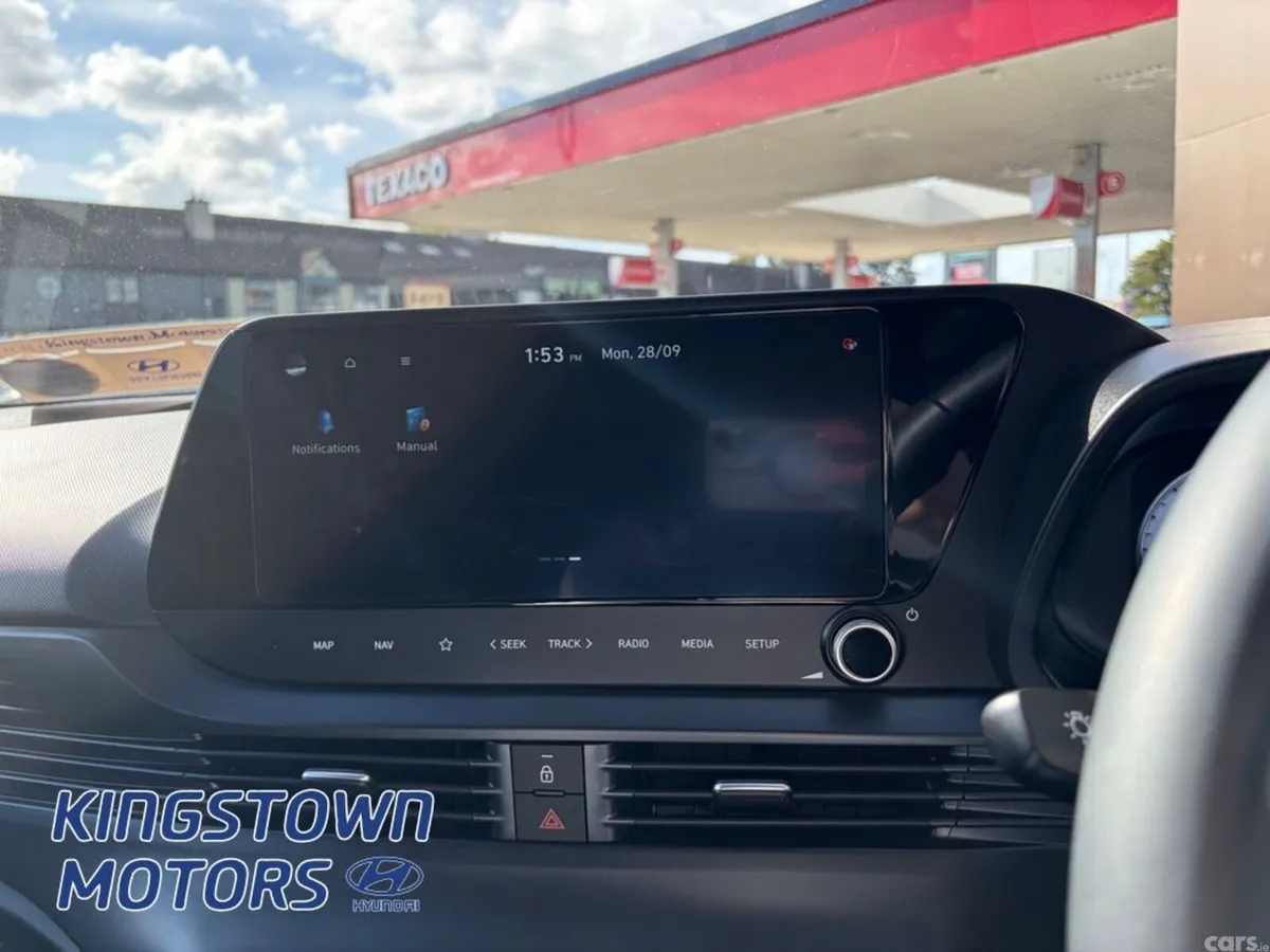 Hyundai i20 Hatchback, Petrol, 2024, Red