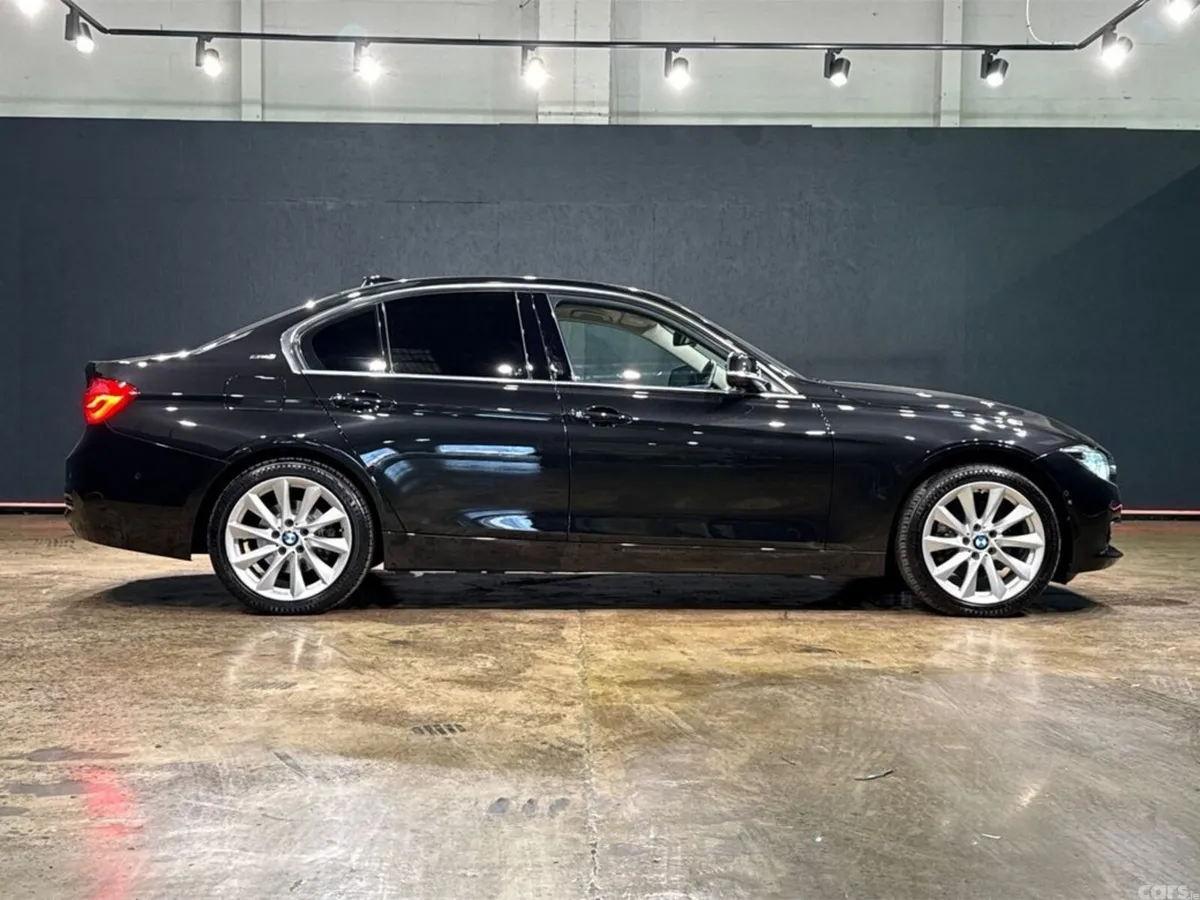 BMW 3-Series Saloon, Petrol Plug-in Hybrid, 2016, Black