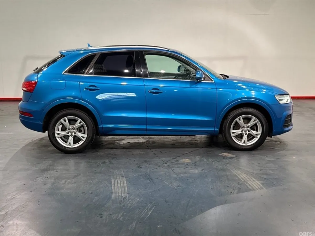 Audi Q3 SUV, Petrol, 2016, Blue