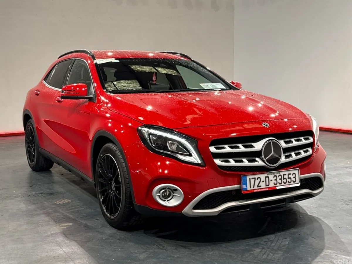 Mercedes-Benz GLA SUV, Petrol, 2017, Red
