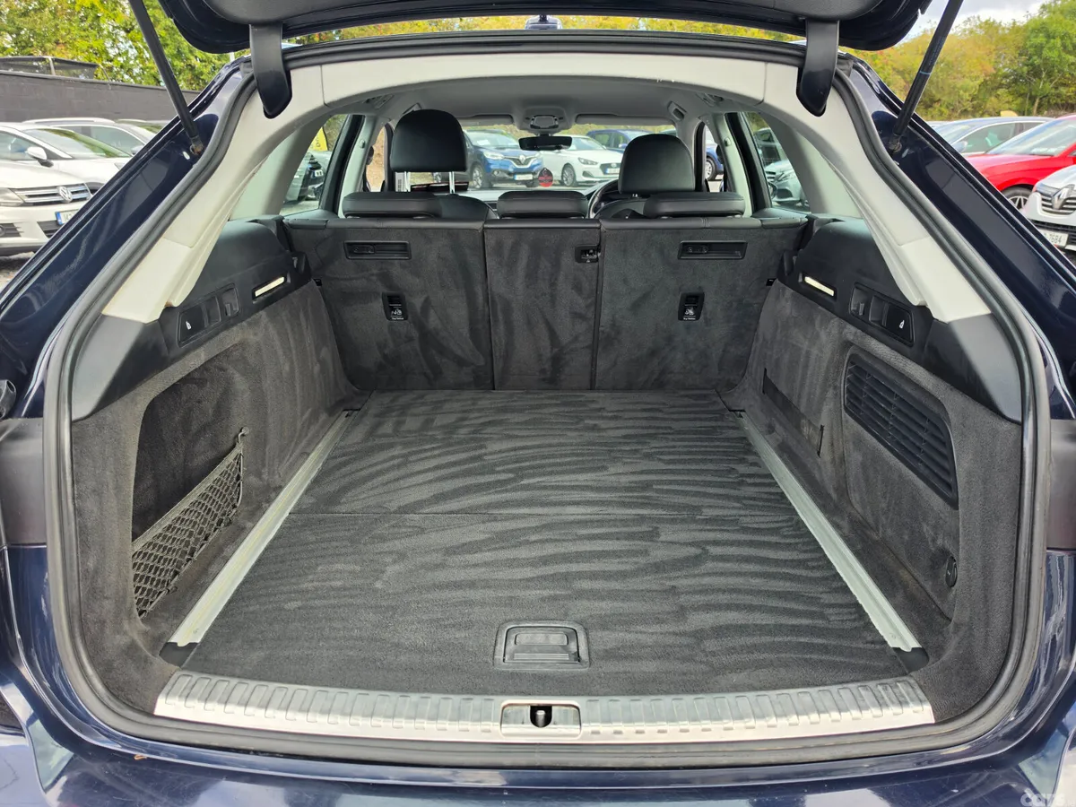 Audi A6 Estate, Diesel, 2019, Blue