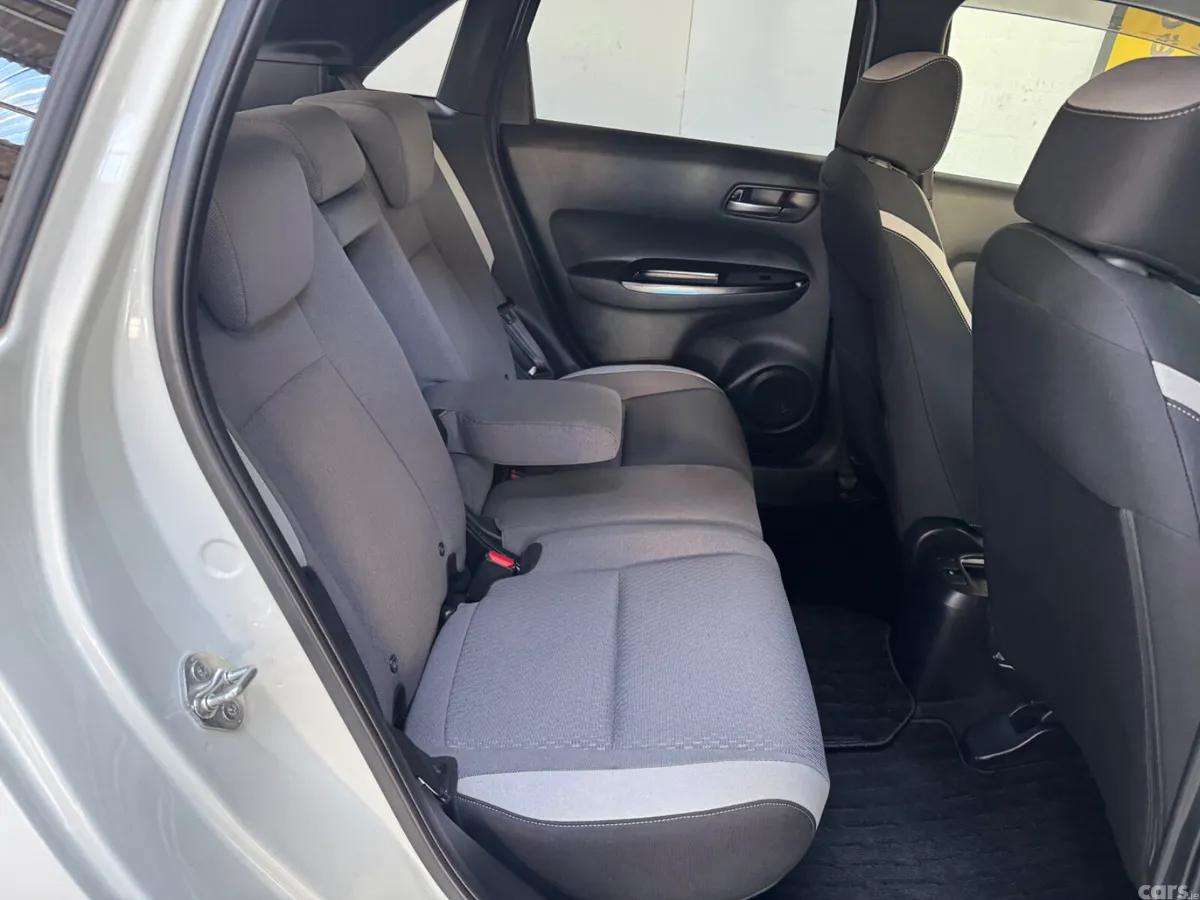 Honda Fit Hatchback, Petrol Hybrid, 2021, Grey