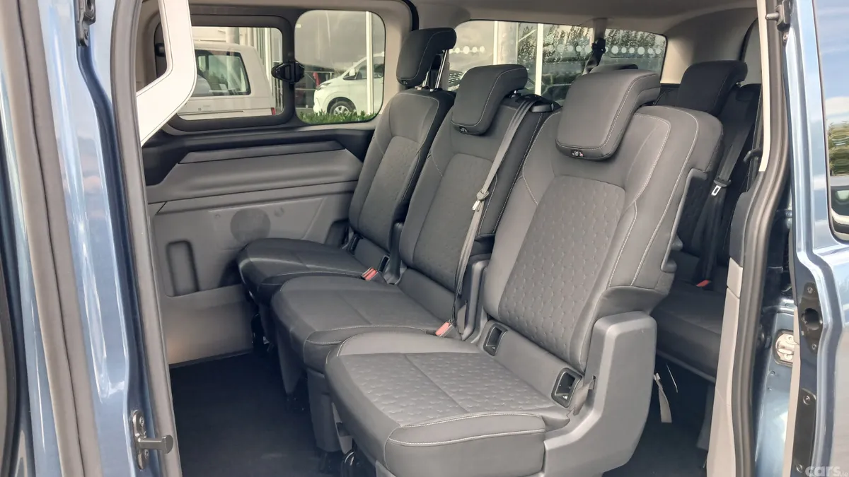 Ford Transit Custom MPV, Petrol Hybrid, 2025, Blue
