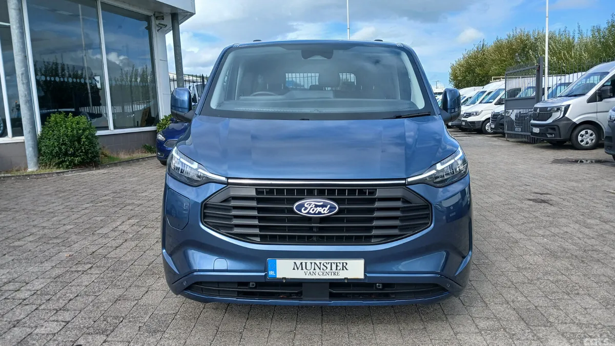 Ford Transit Custom MPV, Petrol Hybrid, 2025, Blue