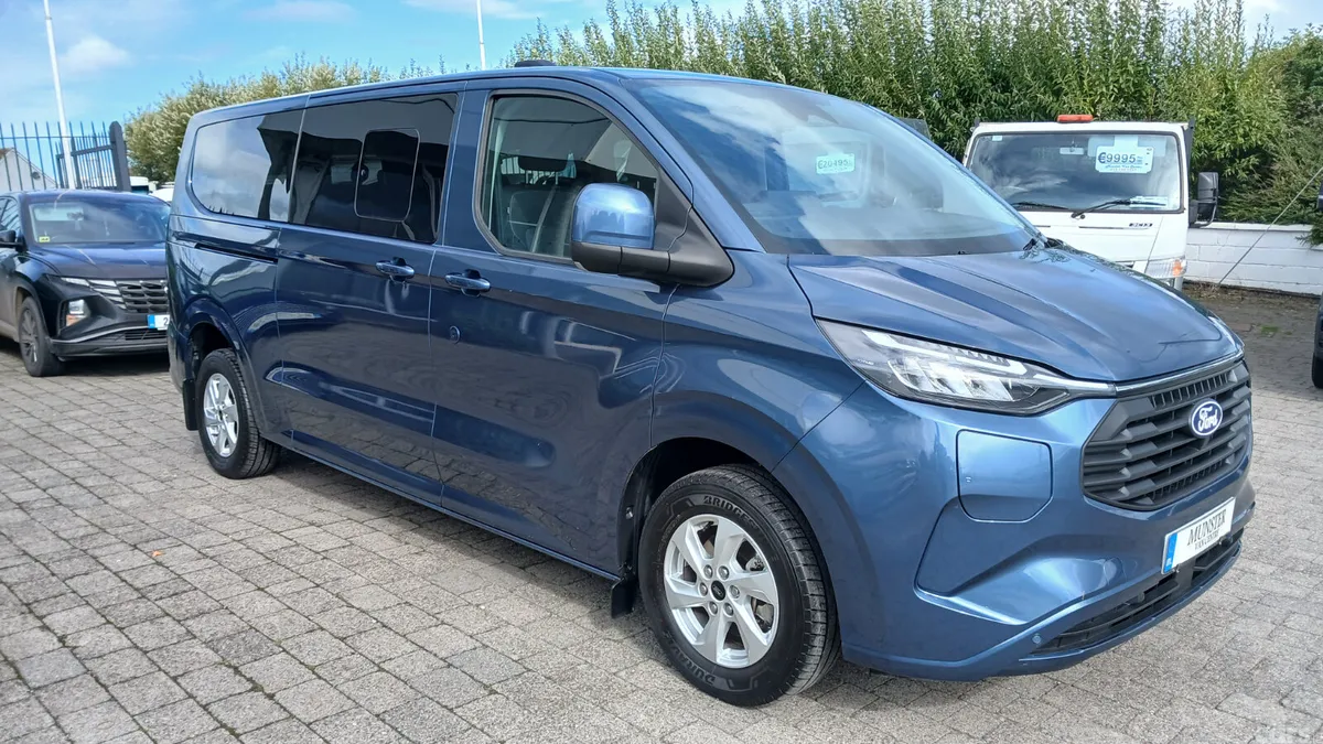 Ford Transit Custom MPV, Petrol Hybrid, 2025, Blue