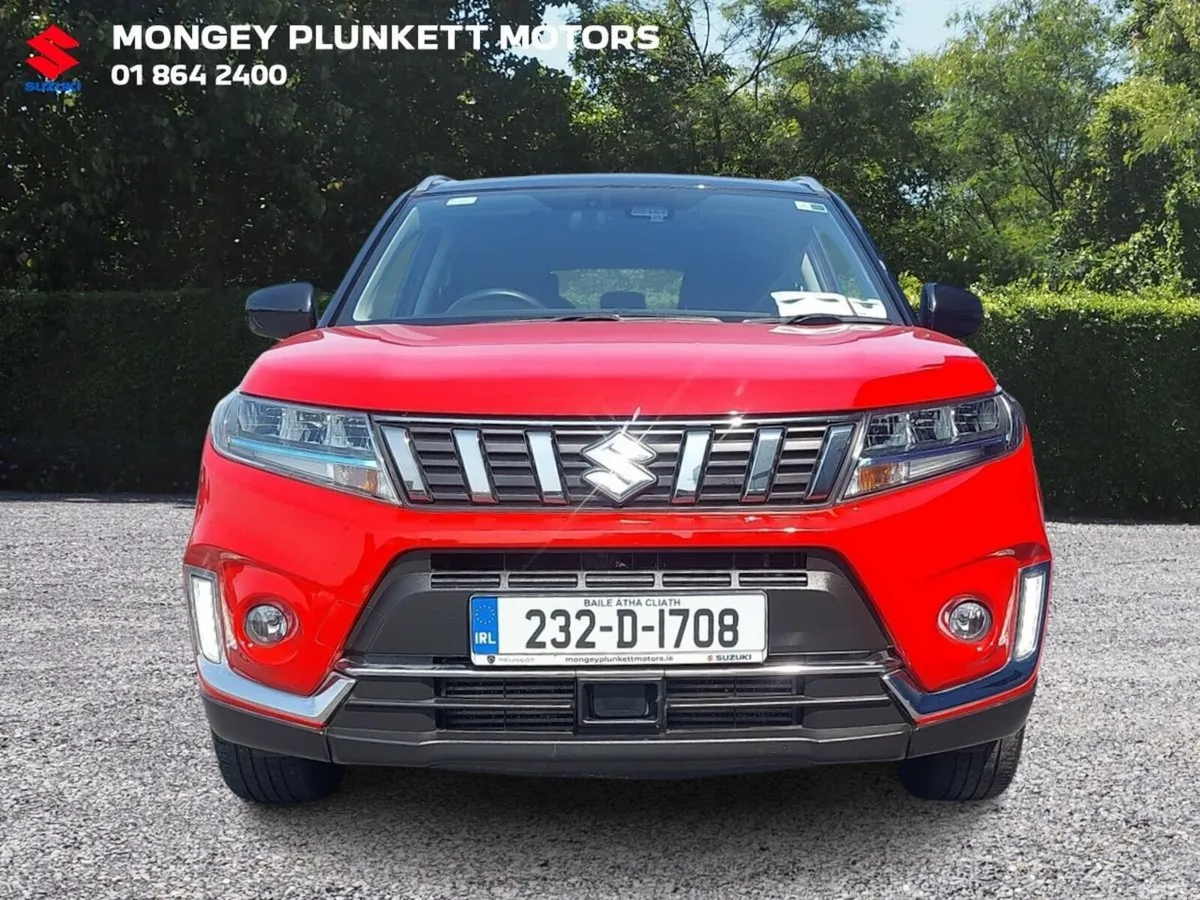 Suzuki Vitara SUV, Petrol, 2023, Red
