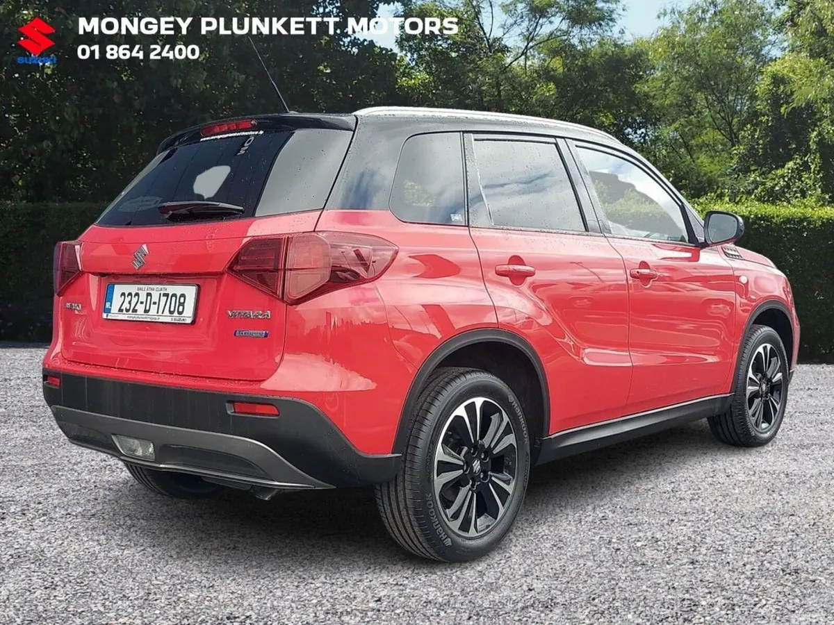 Suzuki Vitara SUV, Petrol, 2023, Red