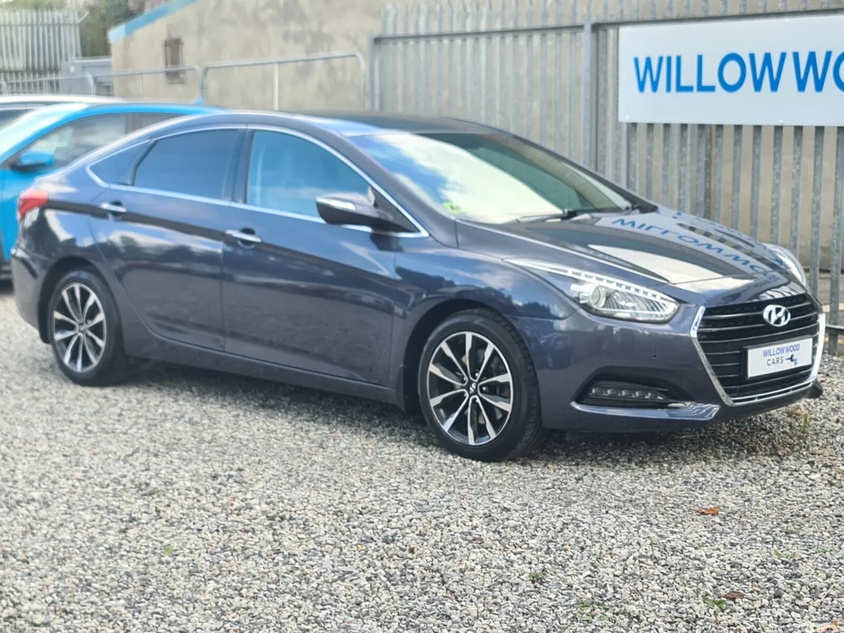 Hyundai i40 Saloon, Diesel, 2018, Blue