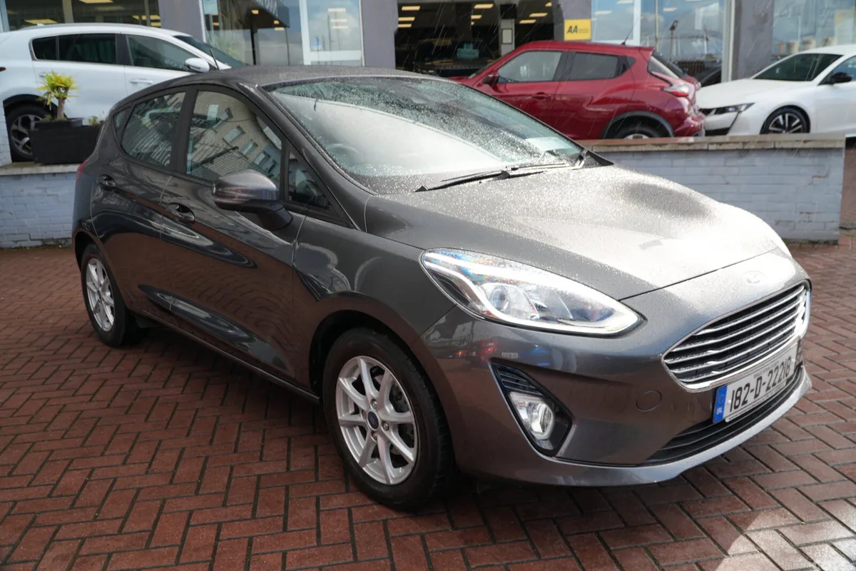 Ford Fiesta Hatchback, Petrol, 2018, Grey