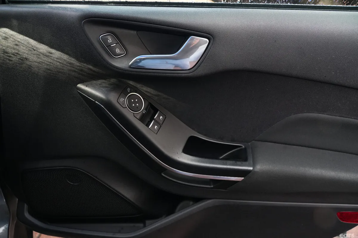 Ford Fiesta Hatchback, Petrol, 2018, Grey