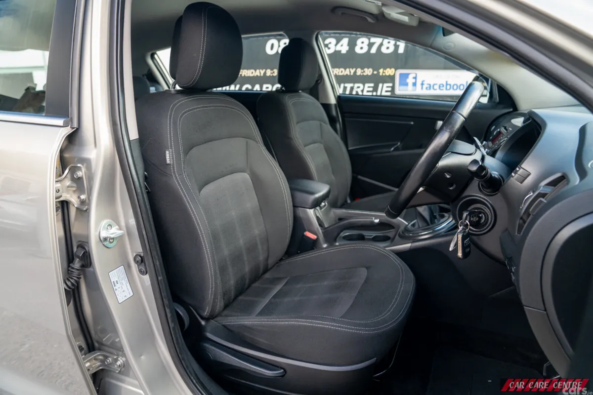 Kia Sportage SUV, Diesel, 2013, Silver