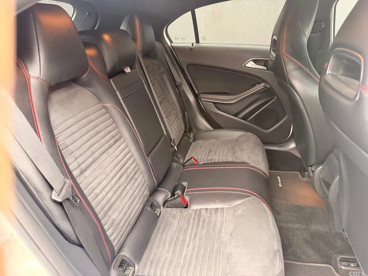 Mercedes-Benz A-Class Hatchback, Petrol, 2014, White