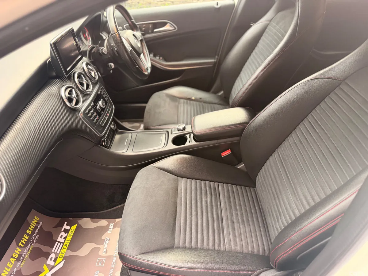 Mercedes-Benz A-Class Hatchback, Petrol, 2014, White