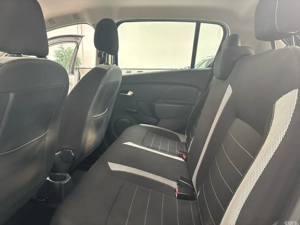 Dacia Sandero Hatchback, Diesel, 2017, Black