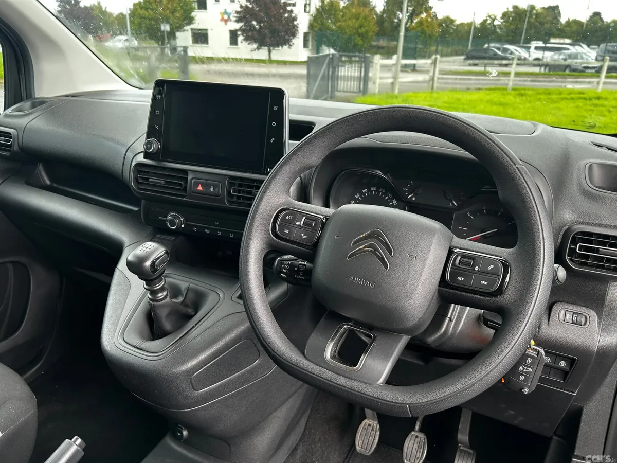 Citroen Berlingo MPV, Diesel, 2024, Grey