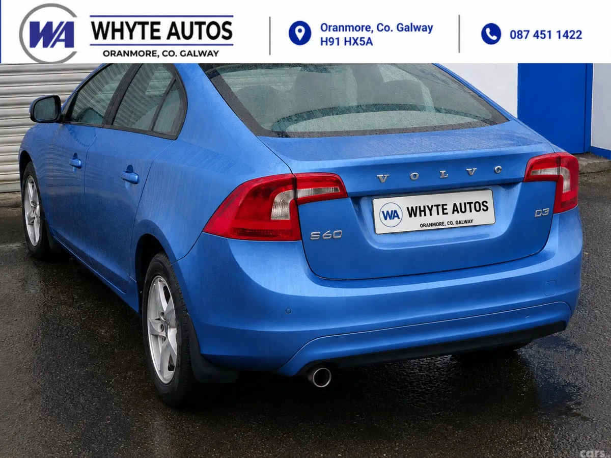 Volvo S60 Saloon, Diesel, 2015, Blue