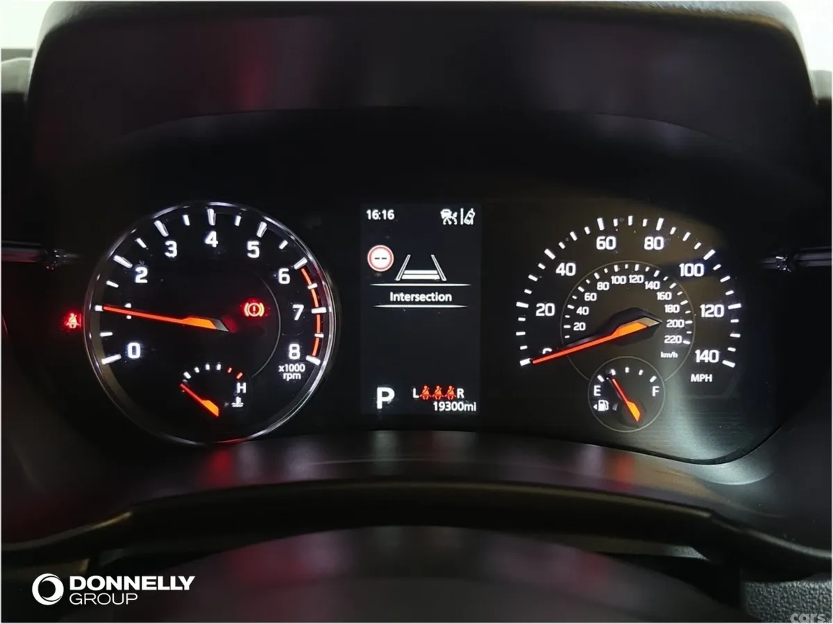 Suzuki Swift Hatchback, Petrol, 2025, White