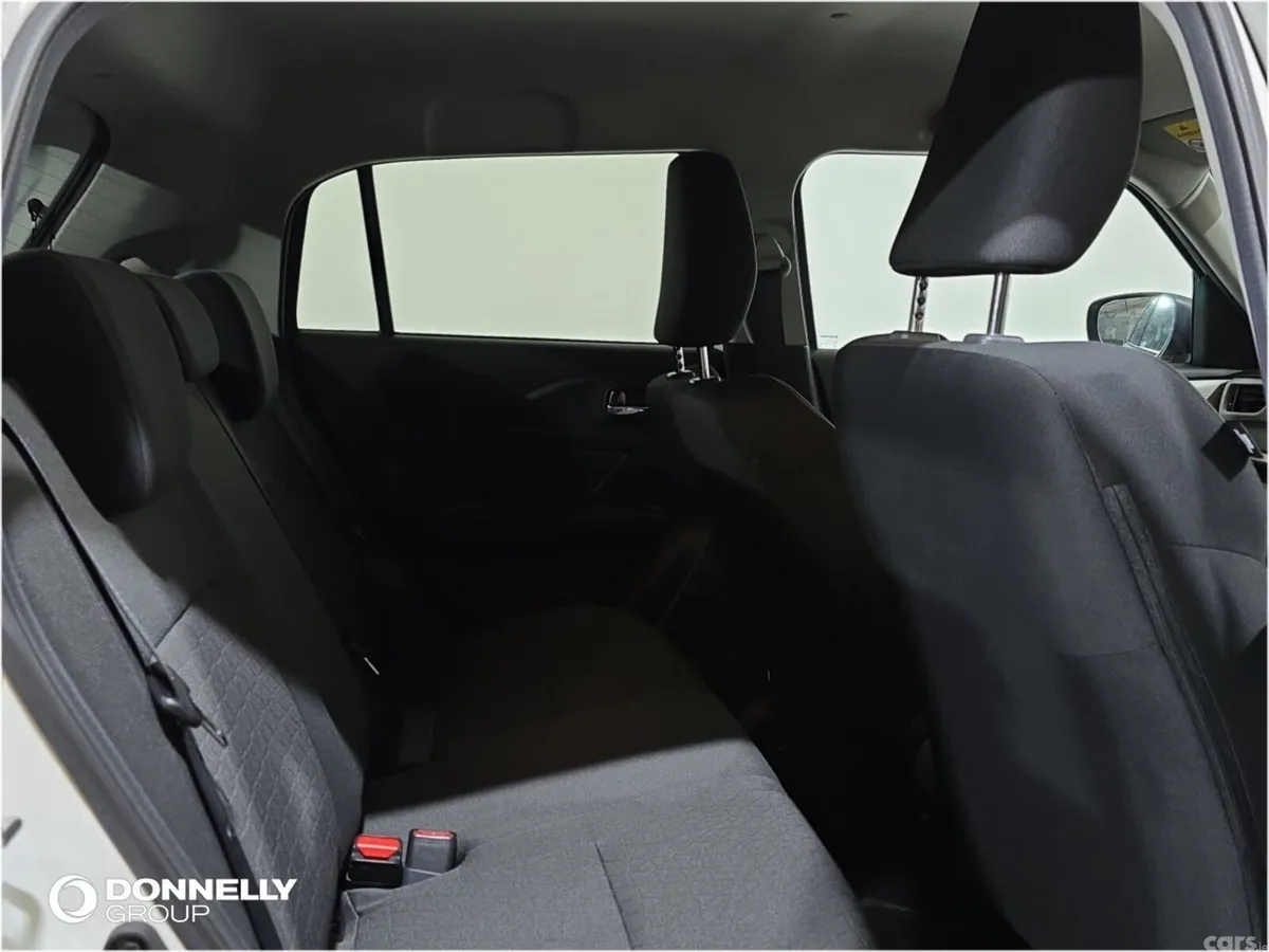 Suzuki Swift Hatchback, Petrol, 2025, White