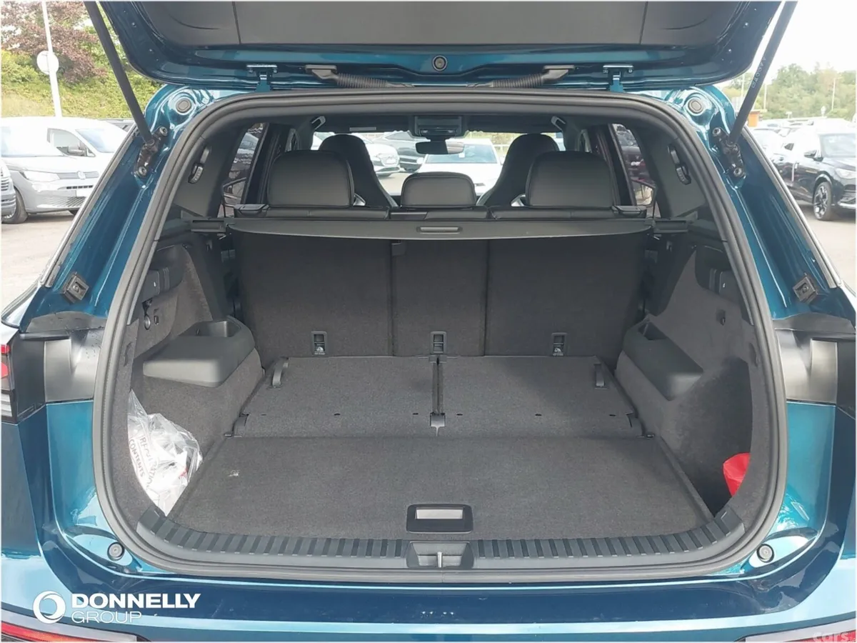 Volkswagen Tayron Estate, Diesel, 2026, Blue