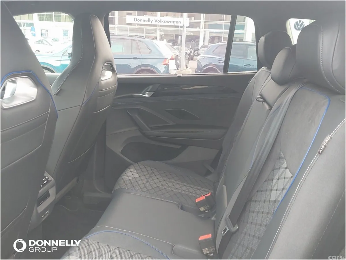 Volkswagen Tayron Estate, Diesel, 2026, Blue