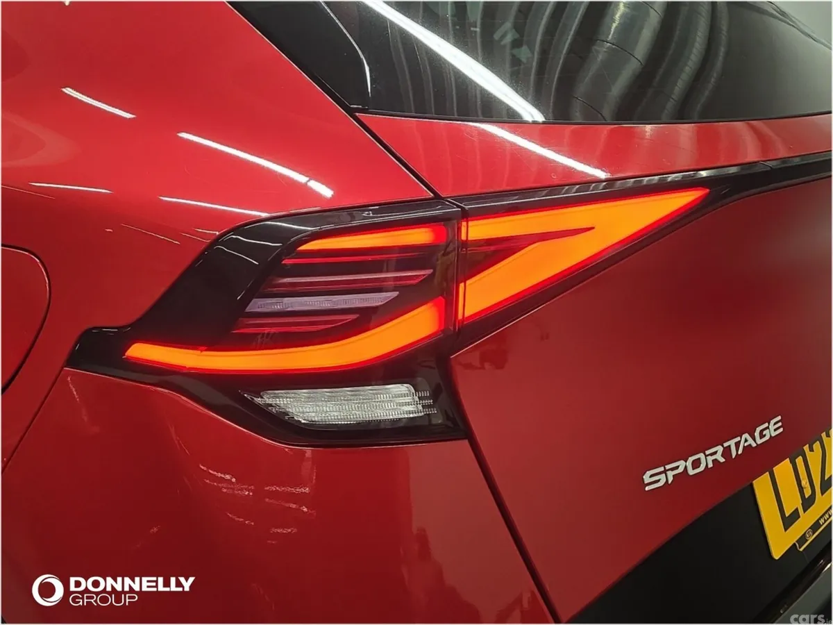 Kia Sportage SUV, Petrol, 2022, Red