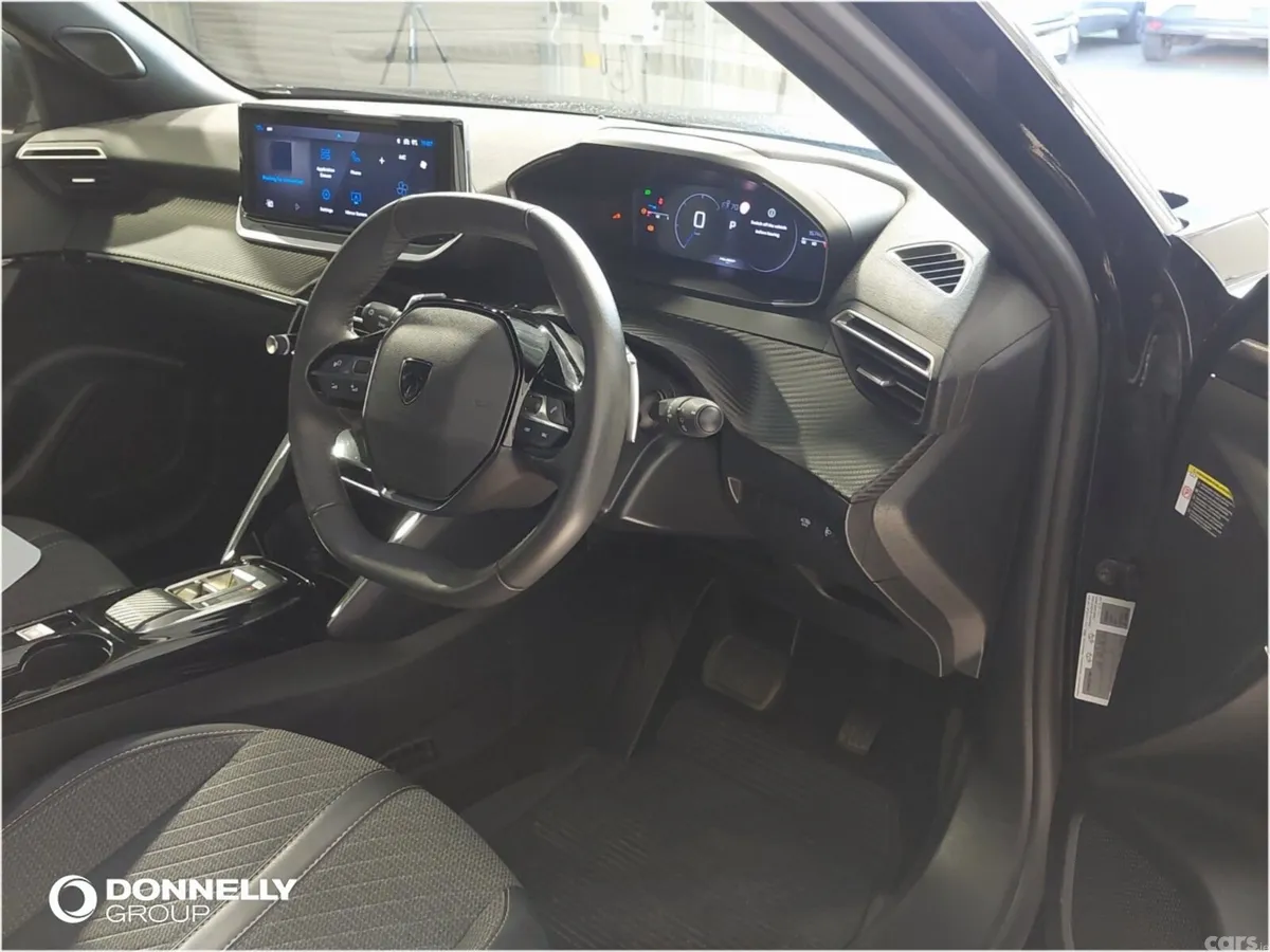 Peugeot 2008 Estate, Petrol, 2025, Black