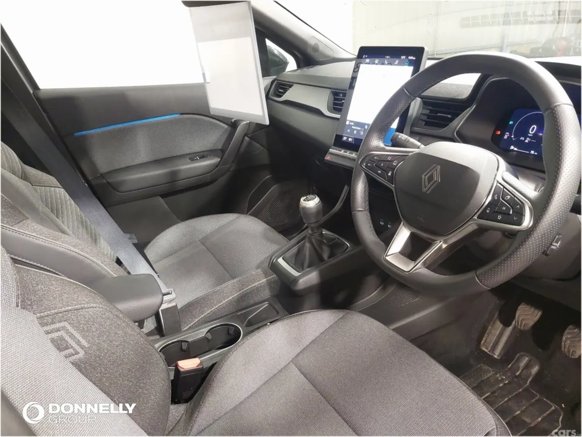 Renault Captur Hatchback, Petrol, 2026, Grey