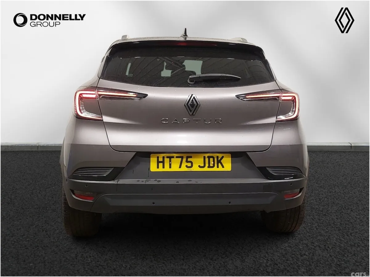 Renault Captur Hatchback, Petrol, 2026, Grey