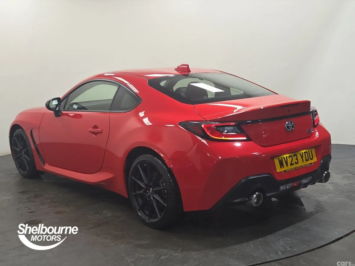 Toyota GR86 Coupe, Petrol, 2023, Red