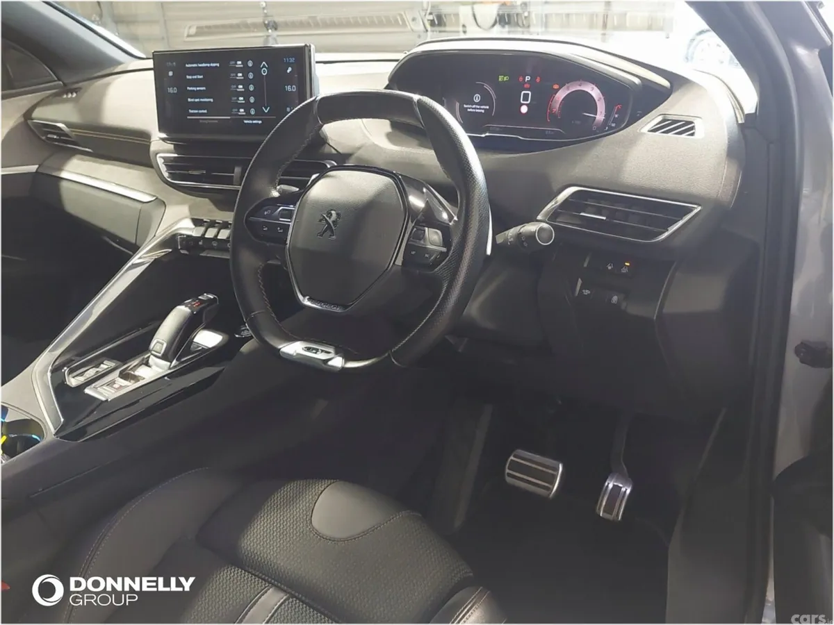Peugeot 3008 Estate, Petrol, 2023, Grey