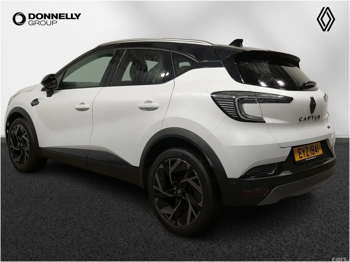 Renault Captur Hatchback, Petrol Hybrid, 2026, White