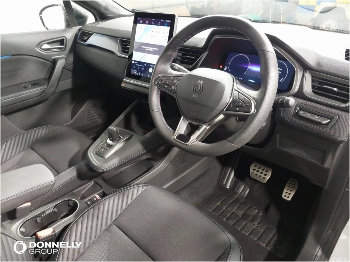 Renault Captur Hatchback, Petrol Hybrid, 2026, White