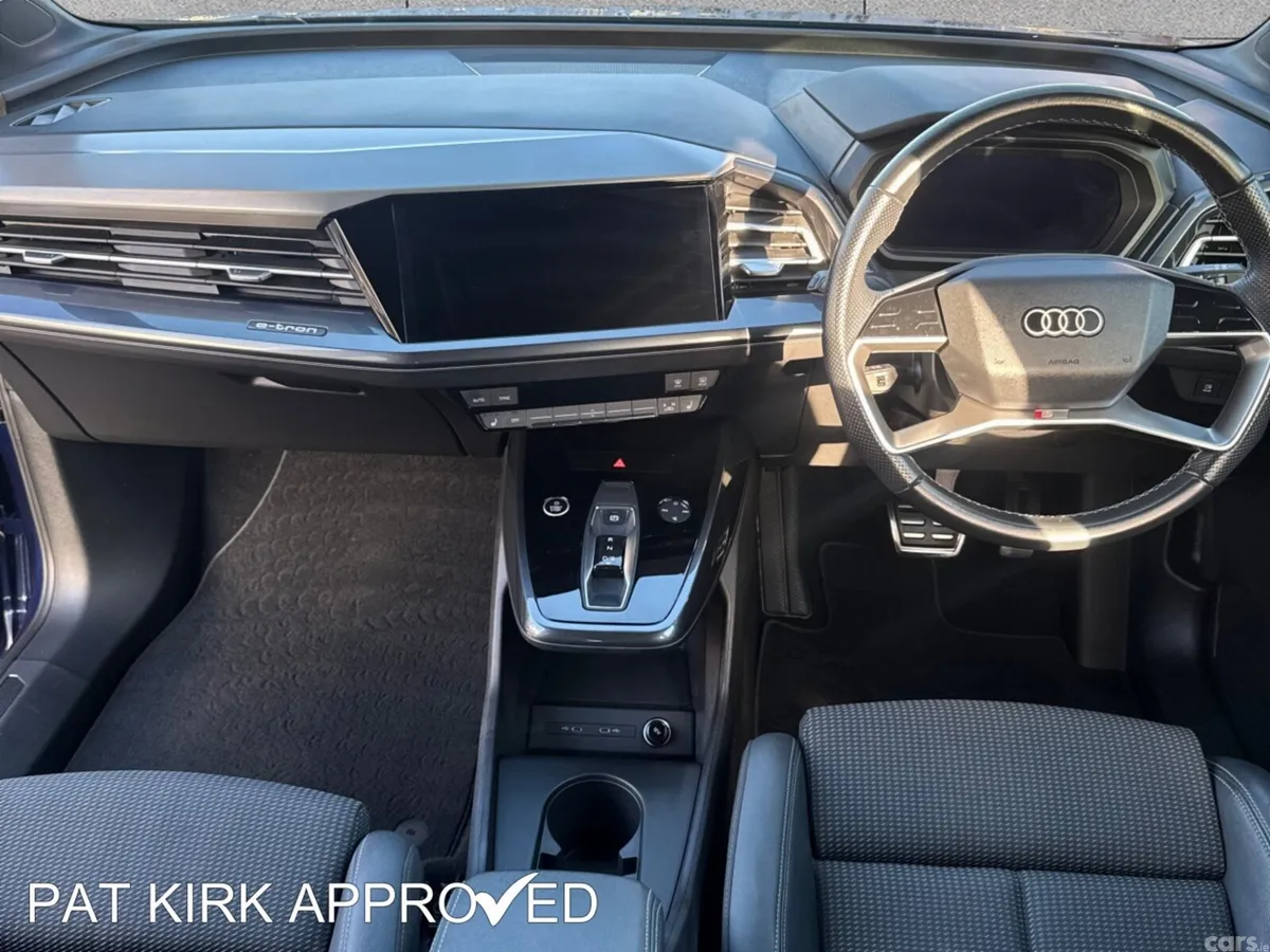 Audi Q4 SUV, Electric, 2023, Blue
