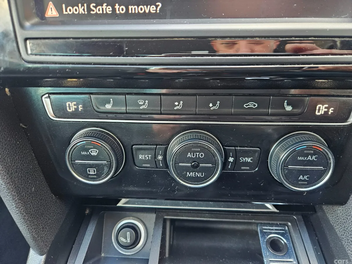 Volkswagen Passat Saloon, Diesel, 2015, Black