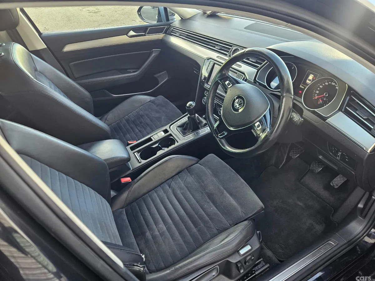 Volkswagen Passat Saloon, Diesel, 2015, Black