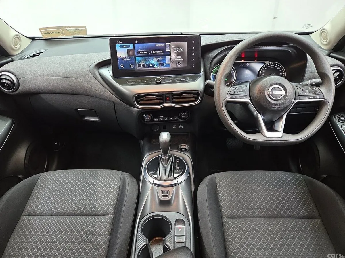 Nissan Juke SUV, Petrol Hybrid, 2026, Grey