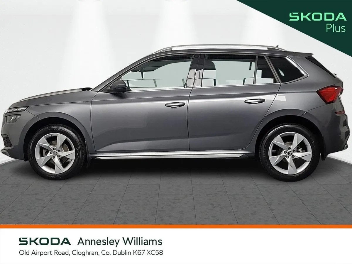 Skoda Kamiq Hatchback, Petrol, 2023, Grey