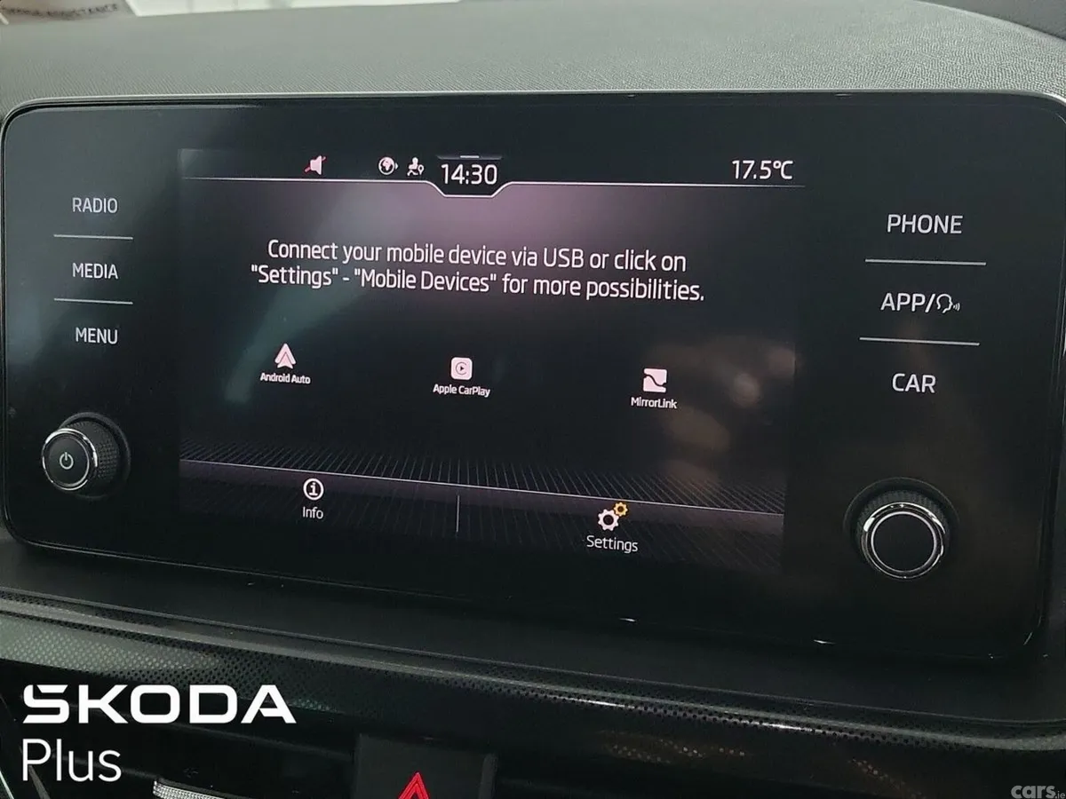 Skoda Kamiq Hatchback, Petrol, 2023, Grey
